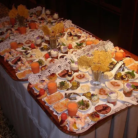 Hotel Restaurante Tall De Conill 2*