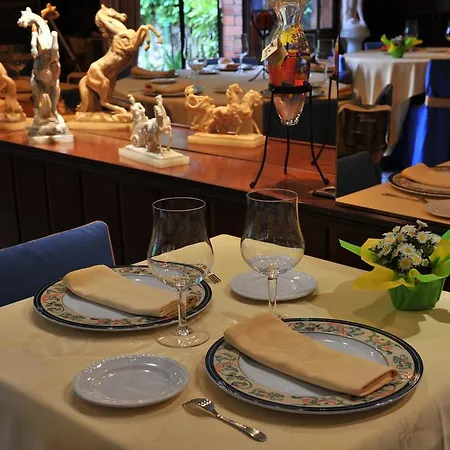 Hotel Restaurante Tall De Conill 2*