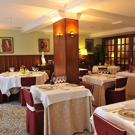 Hotel Restaurante Tall De Conill 2*